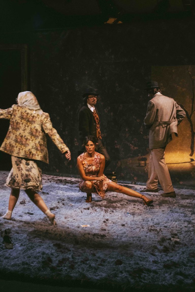 Lilith Anjos todos ©VitorinoCoragem